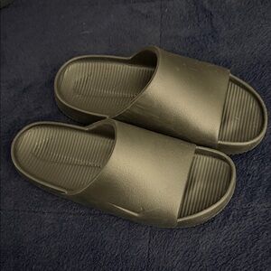 Nike Calm Black Slide Sandals - Comfortable Everyday Slip-Ons